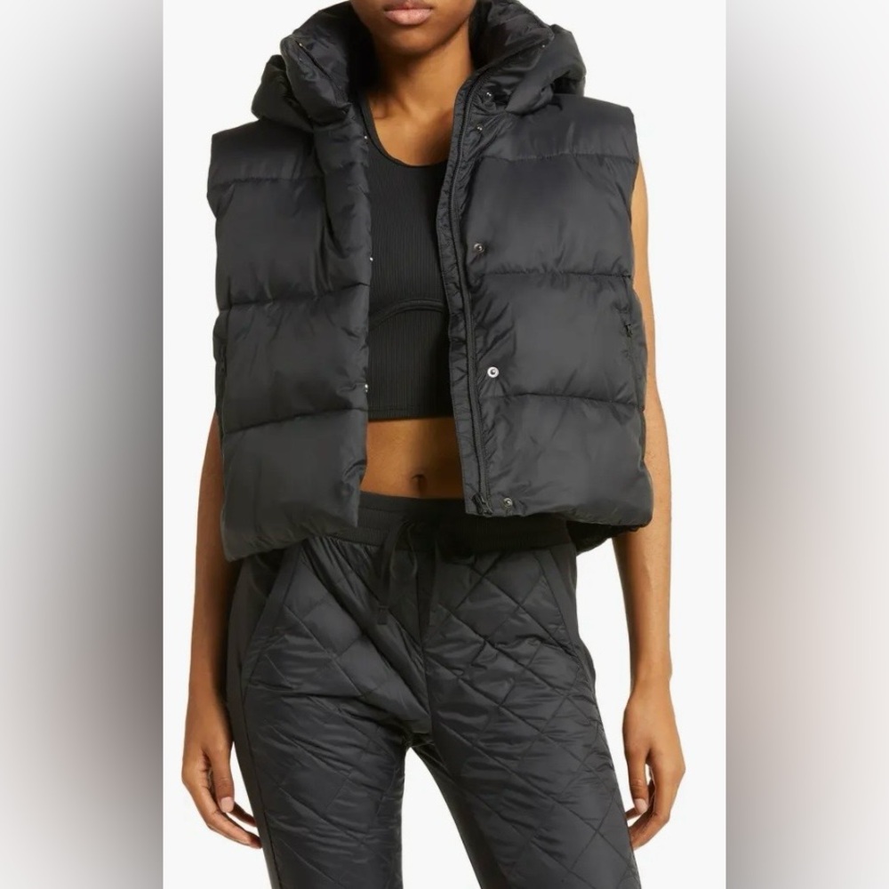 Alo Yoga Gold Rush Hooded Quilted Full Zip Puffer Vest BLACK SZ XXS